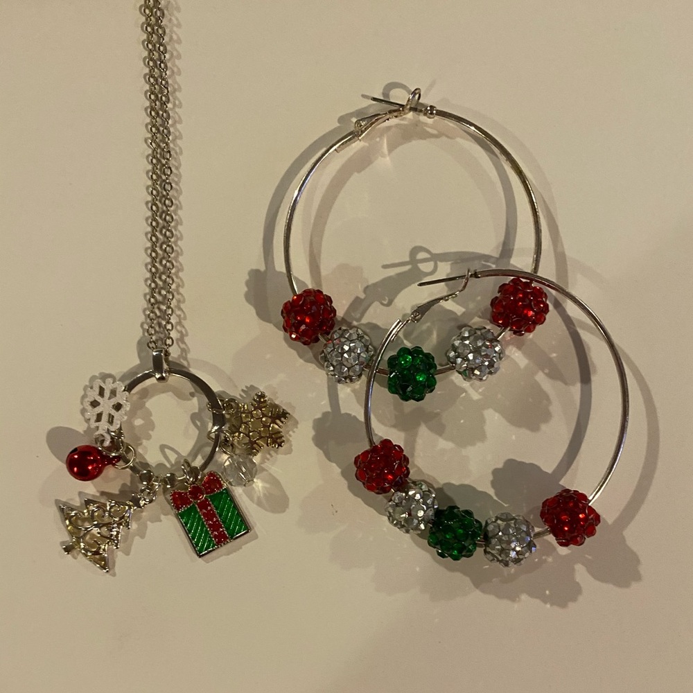 Red and Green Necklace and Earrings
